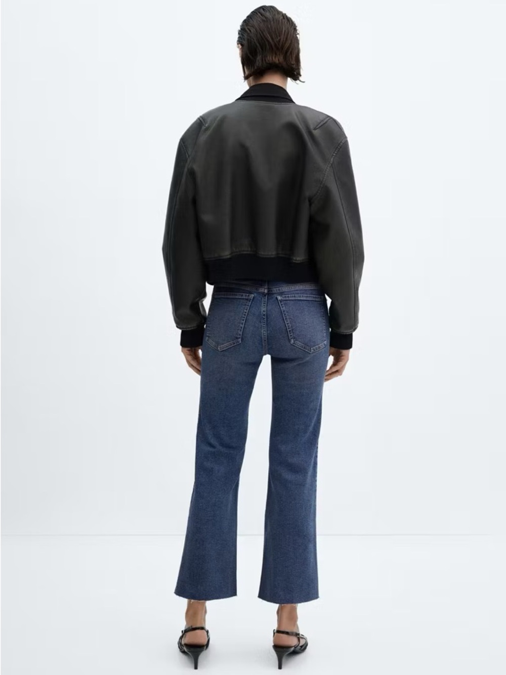Mango Dark Blue High-Rise Sienna Cropped Flare Jeans Size 8 - Picture 2 of 8